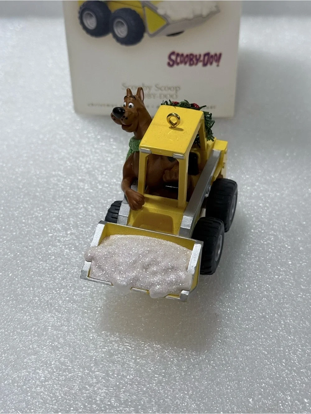 Hallmark Keepsake Scooby Doo Scooby Scoop ornament 2007